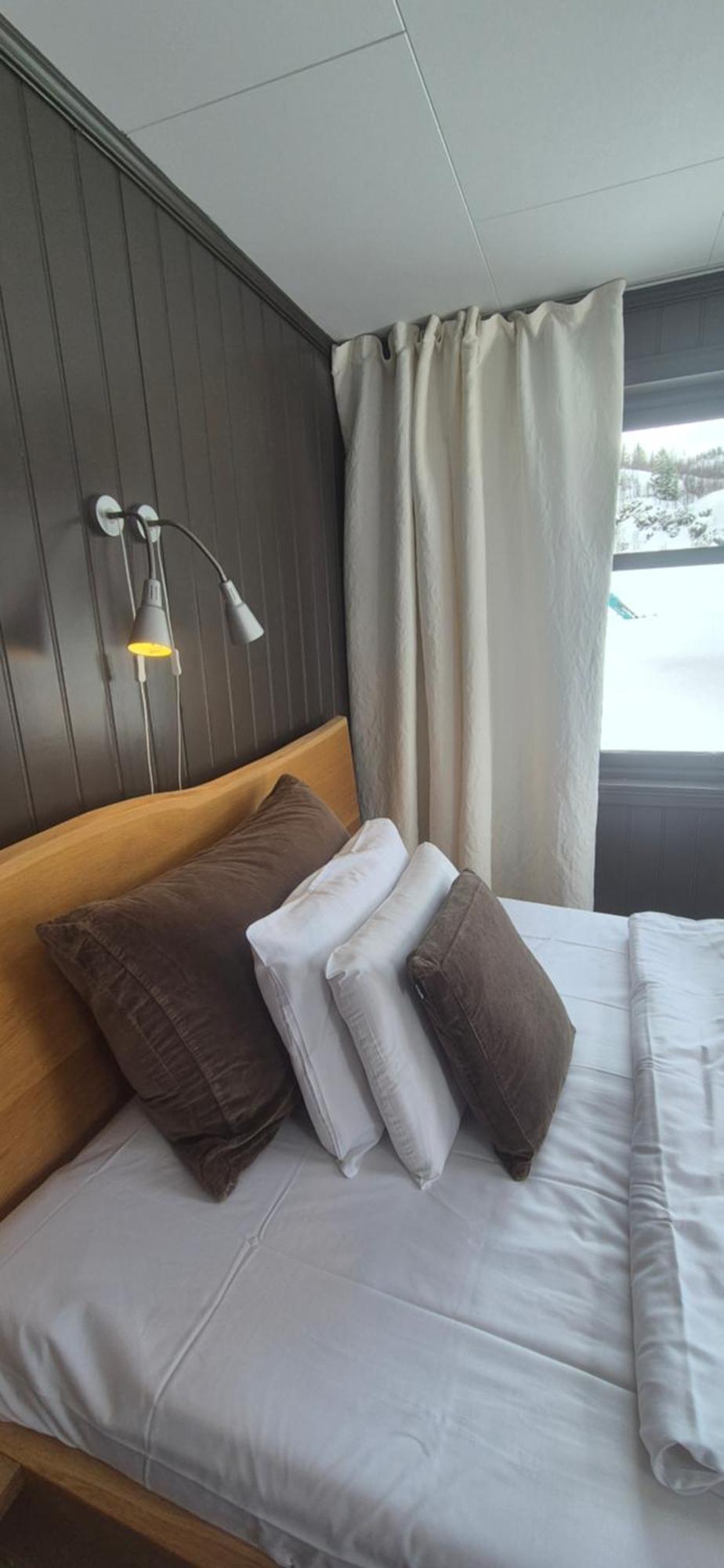 Yggdrasil Farmhotel Retreat, Spa & Yoga Straumsbukta Room photo
