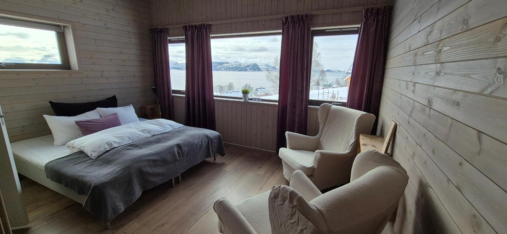 Yggdrasil Farmhotel Retreat, Spa & Yoga Straumsbukta Room photo