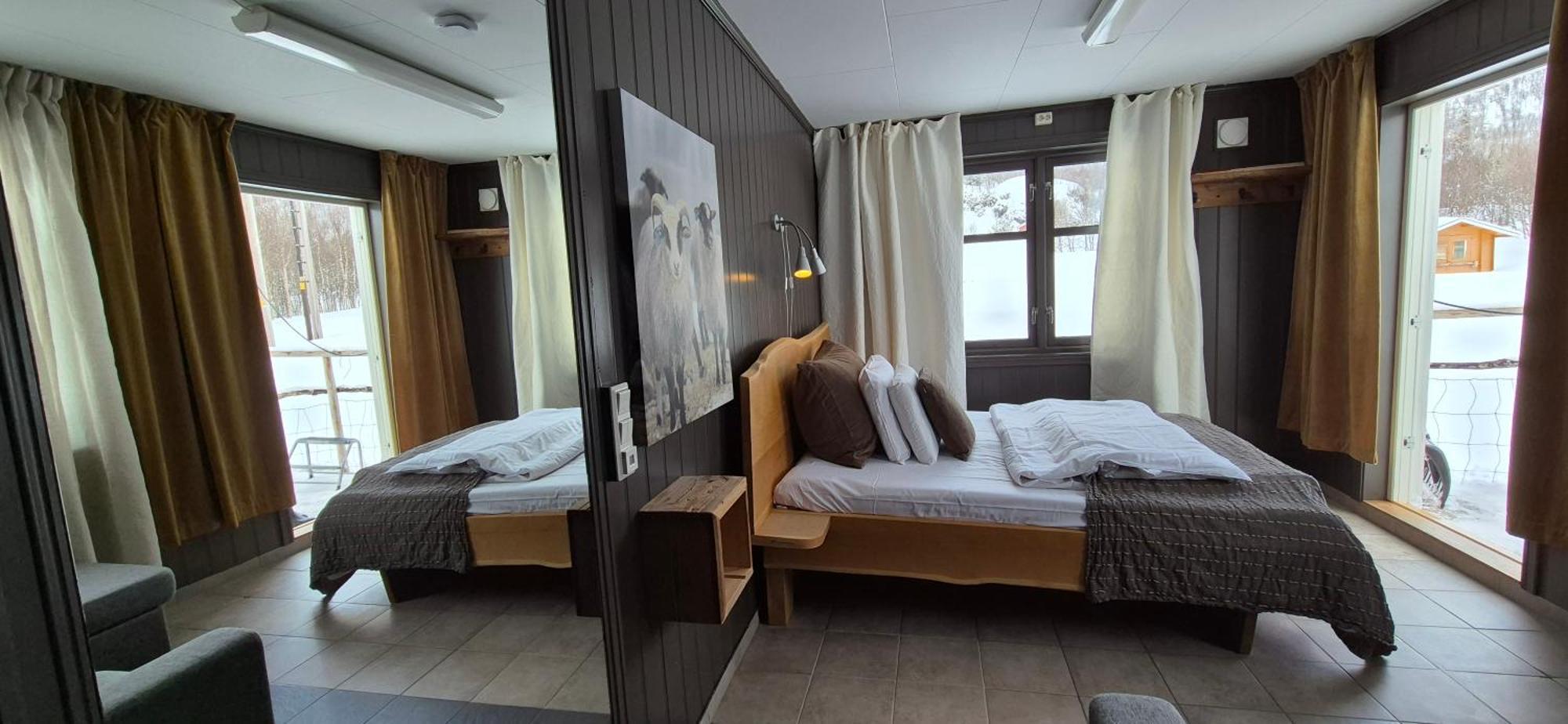 Yggdrasil Farmhotel Retreat, Spa & Yoga Straumsbukta Room photo
